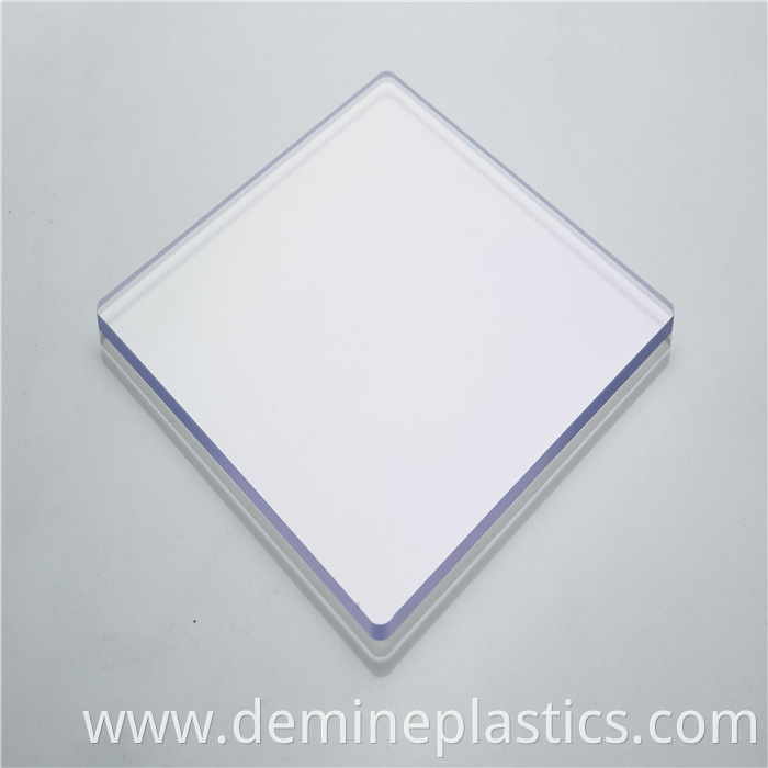 Flat solid polycarbonate sheet 